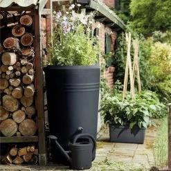 Elho Green Basics Regenton - Regenton - Living Black - Buiten - 200 Liter 33 Elho Green Basics Regenton - Regenton - Living Black - Buiten - 200 Liter -Gardena Winkel 1198x1200 13