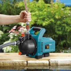 GARDENA - Classic Besproeiingspomp 3000/4 Compleet - Waterpomp - Incl. 3.5 M Aanzuigslang En 20 M Slang 13 GARDENA - Classic Besproeiingspomp 3000/4 Compleet - Waterpomp - Incl. 3.5 M Aanzuigslang En 20 M Slang -Gardena Winkel 1200x1200 1114