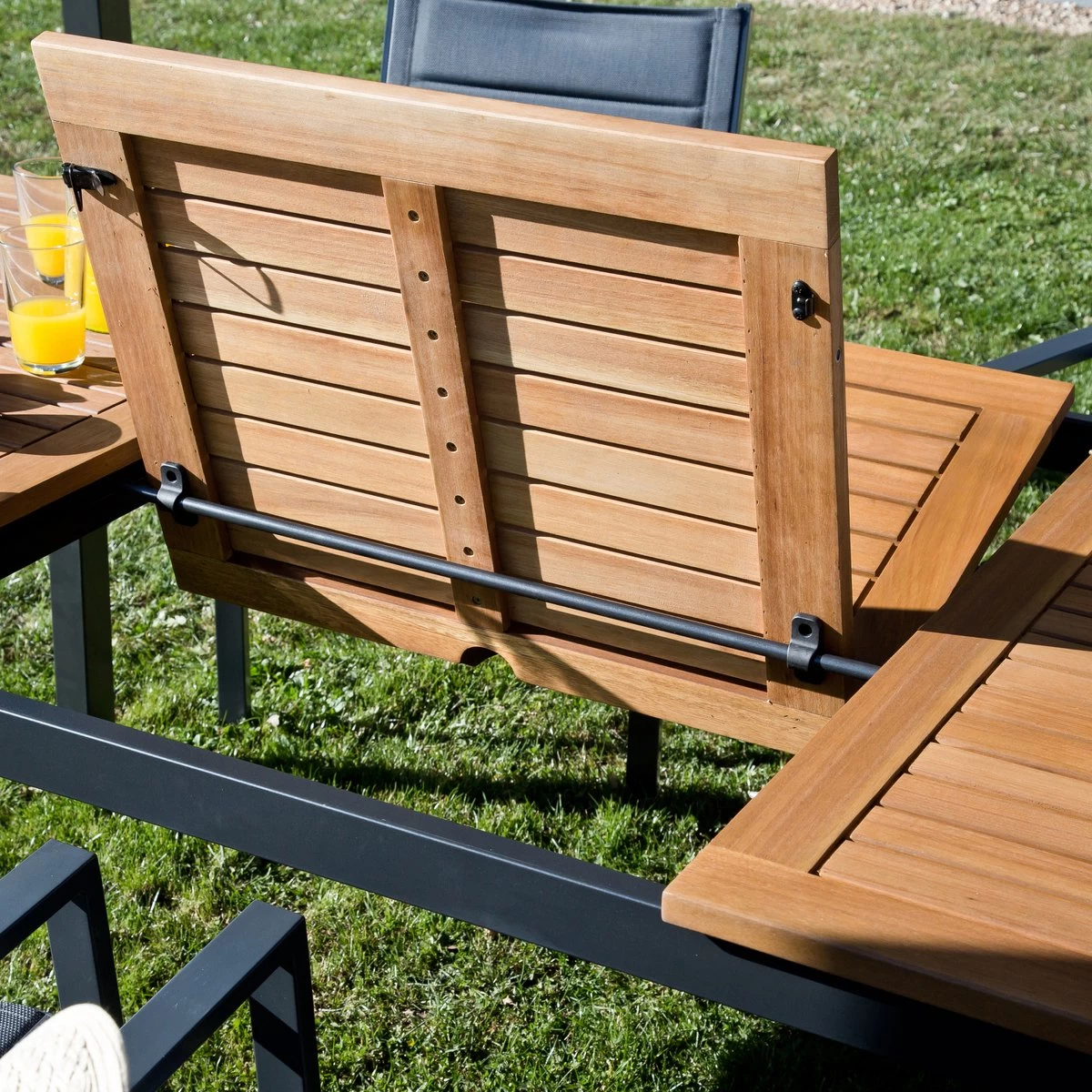 NATERIAL - Uitschuifbare Tuintafel ORIS - Uitschuifbare Tafel Voor 6 Tot 8 Personen - 180-240x100 Cm - Aluminium - Hout Eucalyptus 7 NATERIAL - Uitschuifbare Tuintafel ORIS - Uitschuifbare Tafel Voor 6 Tot 8 Personen - 180-240x100 Cm - Aluminium - Hout Eucalyptus - Afbeelding 7