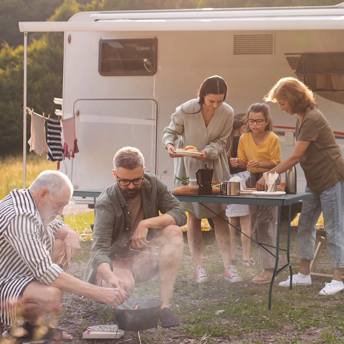 LifeGoods Klaptafel - Inklapbaar - 180 Cm - 6 Tot 8 Personen - Zwart 9 LifeGoods Klaptafel - Inklapbaar - 180 Cm - 6 Tot 8 Personen - Zwart - Afbeelding 9