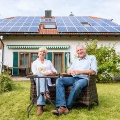 Relaxdays Tuintafel Vierkant - Buitentafel - Kleine Eettafel Tuin - Balkontafel Kunststof -Gardena Winkel 1200x1200 528