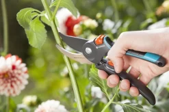 GARDENA Comfort B/M Bypass Snoeischaar - Ø 24mm - Met Sapgeul 17 GARDENA Comfort B/M Bypass Snoeischaar - Ø 24mm - Met Sapgeul -Gardena Winkel 1200x799 110