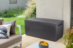 Opbergbox Tuin - Kussenbox Waterdicht - Bruin - Zitbox Kussenbox Voor Buiten - Voor Tuinmeubelen - Tuinkussens - Opberg Tuin - Kussenboxen - XL - Groot - 305 Liter -Gardena Winkel 1200x800 149