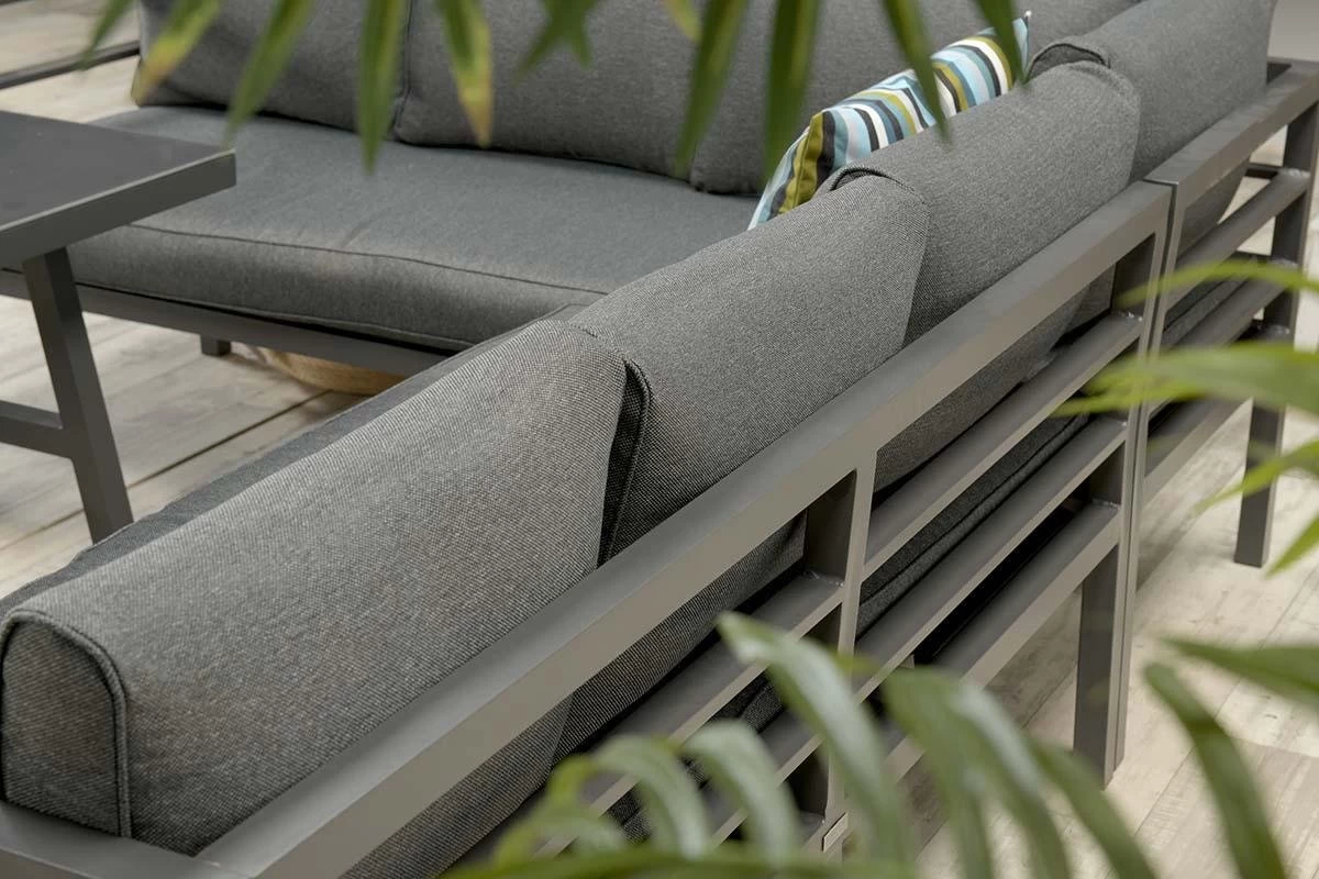 Blakes Lounge Diningset - 4 Delig - Donker Grijs 8 Blakes Lounge Diningset - 4 Delig - Donker Grijs - Afbeelding 8