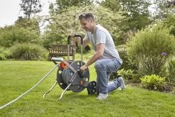 GARDENA - AquaRoll L CleverRoll L Easy Set Slangenwagen - Maximaal 50 Meter - Verstelbare Handgreep -Gardena Winkel 1200x800 298