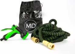 MD-Goods ® Super Sterk Uitrekbare Tuinslang Tot 30 Meter + GRATIS Tas En Koppelstuk - Tuinsproeier - Tuin Besproeien - Waterslang - Sproeikop - Groen - Flexibel Elastisch -Gardena Winkel 1200x865