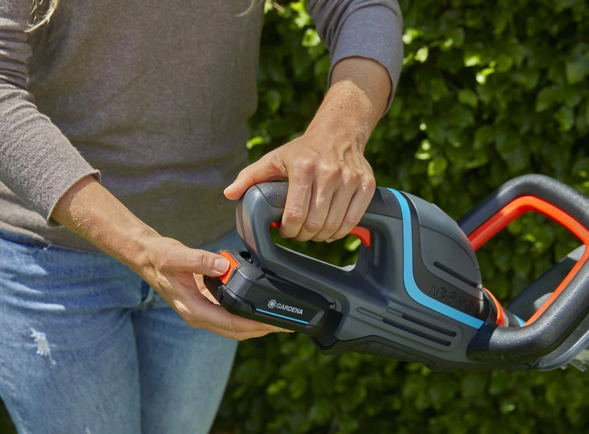 GARDENA - ComfortCut 50/18V-P4A Ready-To-Use Set - Heggenschaar 11 GARDENA - ComfortCut 50/18V-P4A Ready-To-Use Set - Heggenschaar - Afbeelding 11