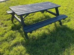 Goedkopepicknicktafels.nl | Zwarte XL Picknicktafel | Tuintafel 6 Persoons | Zwart Gespoten Gedroogd Grenen Hout! 10 Goedkopepicknicktafels.nl | Zwarte XL Picknicktafel | Tuintafel 6 Persoons | Zwart Gespoten Gedroogd Grenen Hout! -Gardena Winkel 1200x899 5