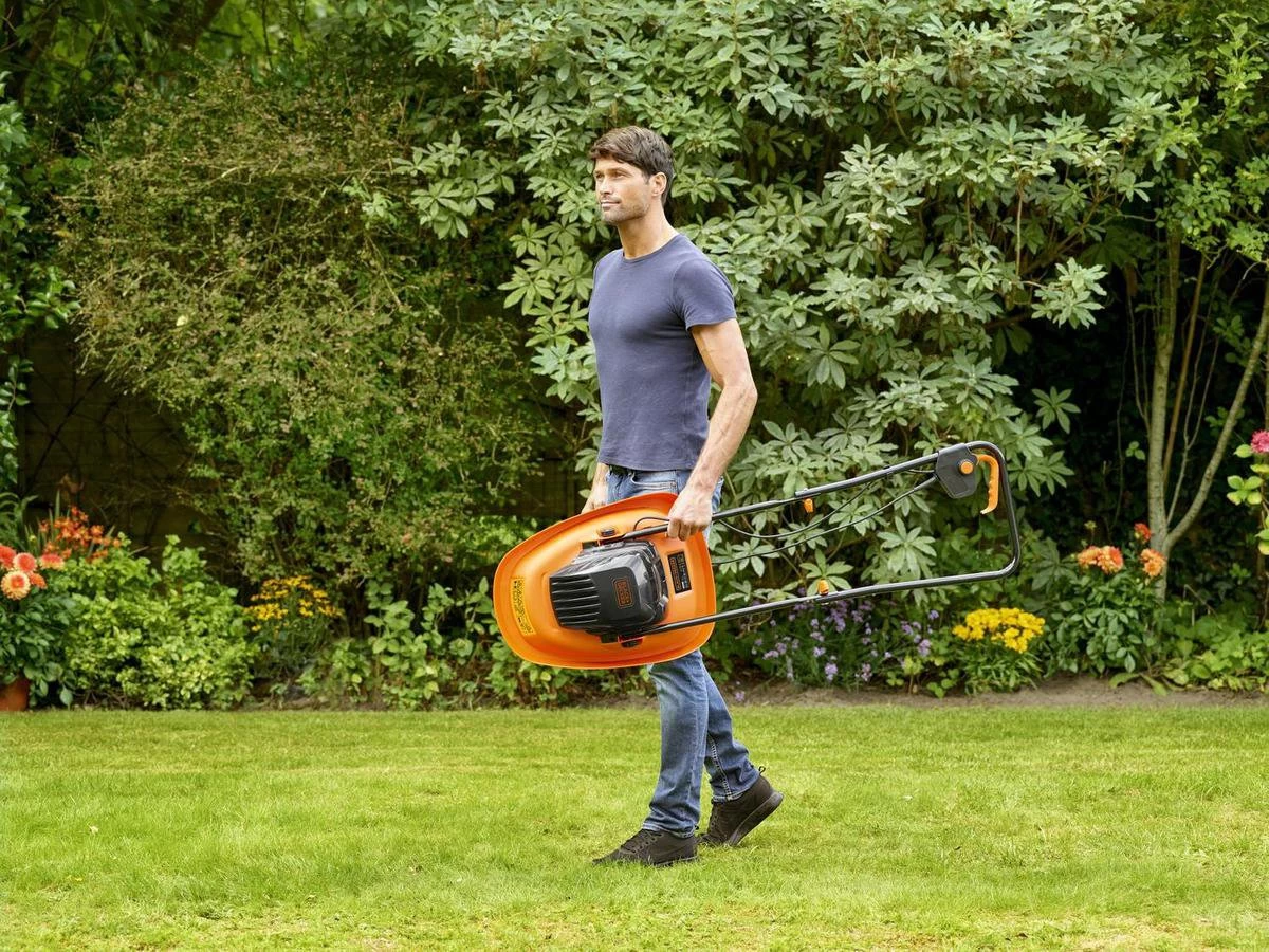 Black & Decker BLACK+DECKER BEMWH551-QS Zweefmaaier - 1200W - 30cm - Gesnoerd 4 Black & Decker BLACK+DECKER BEMWH551-QS Zweefmaaier - 1200W - 30cm - Gesnoerd - Afbeelding 4