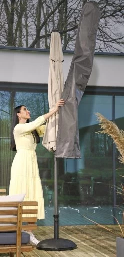 Weersbestendige Parasolhoes - Rond & Vierkant - Max. 3 X 3 M - Grijs / Antraciet - Stokparasol -Gardena Winkel 581x1200