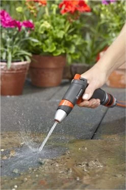 GARDENA - Premium Reinigingssproeier Spuitpistool - Metaal - Voor Reiniging En Bewatering -Gardena Winkel 800x1200 52