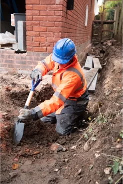 Silverline Mini Spade Met Ronde Kop En Houten Schacht - 70 Cm -Gardena Winkel 803x1200 6