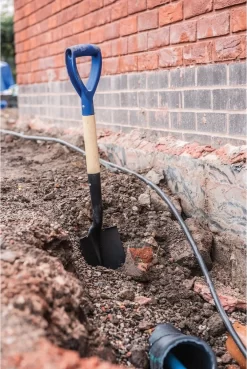 Silverline Mini Spade Met Ronde Kop En Houten Schacht - 70 Cm -Gardena Winkel 803x1200 7