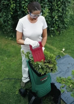 Bosch AXT Rapid 2200 Hakselaar - 2200 W - 90 Kg/u 11 Bosch AXT Rapid 2200 Hakselaar - 2200 W - 90 Kg/u -Gardena Winkel 862x1200 4