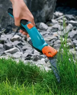 GARDENA Classic Grasschaar - Draaibaar 360° -Gardena Winkel 977x1200 3